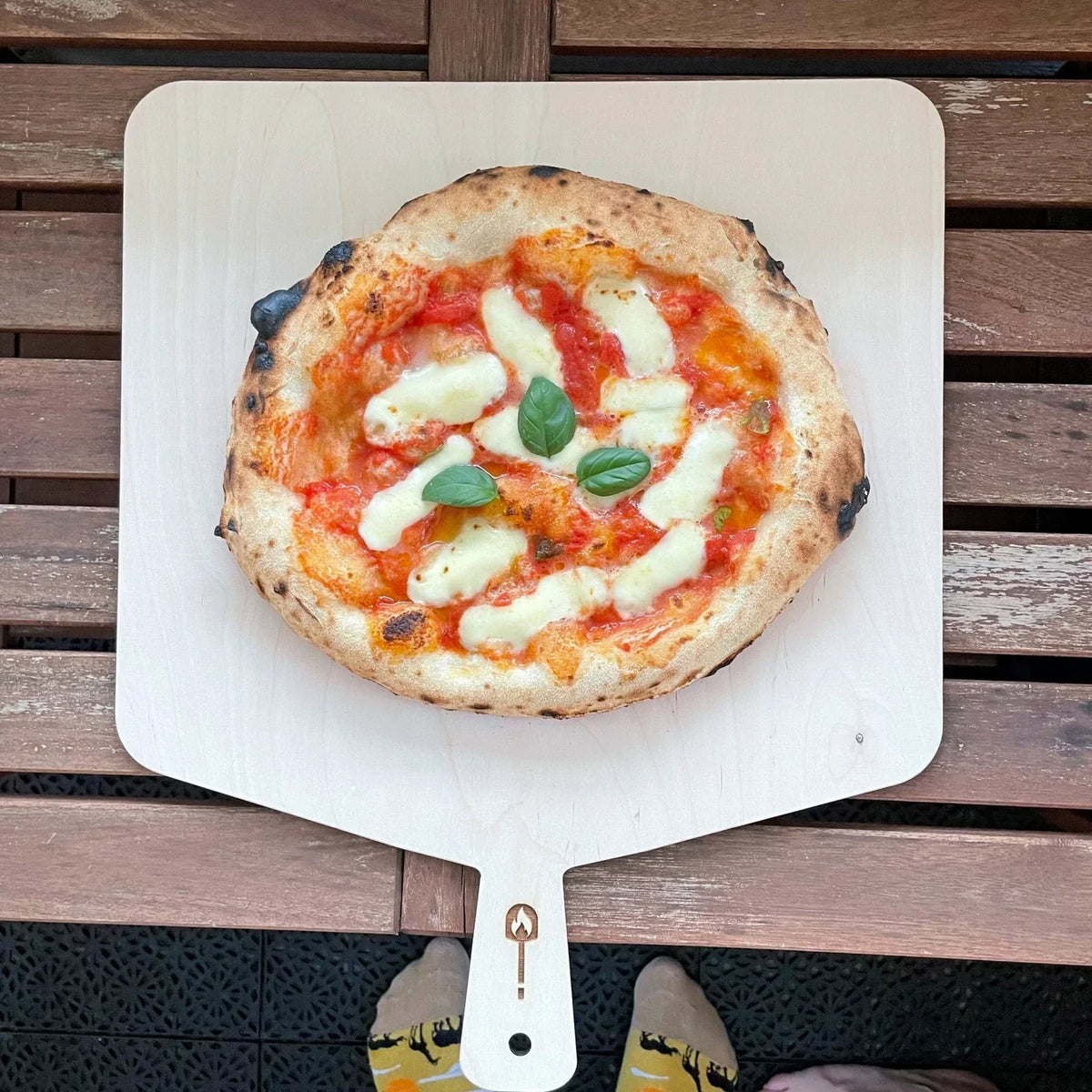 Der Macte Ovens Voyager im Pizzaschaufel-Test