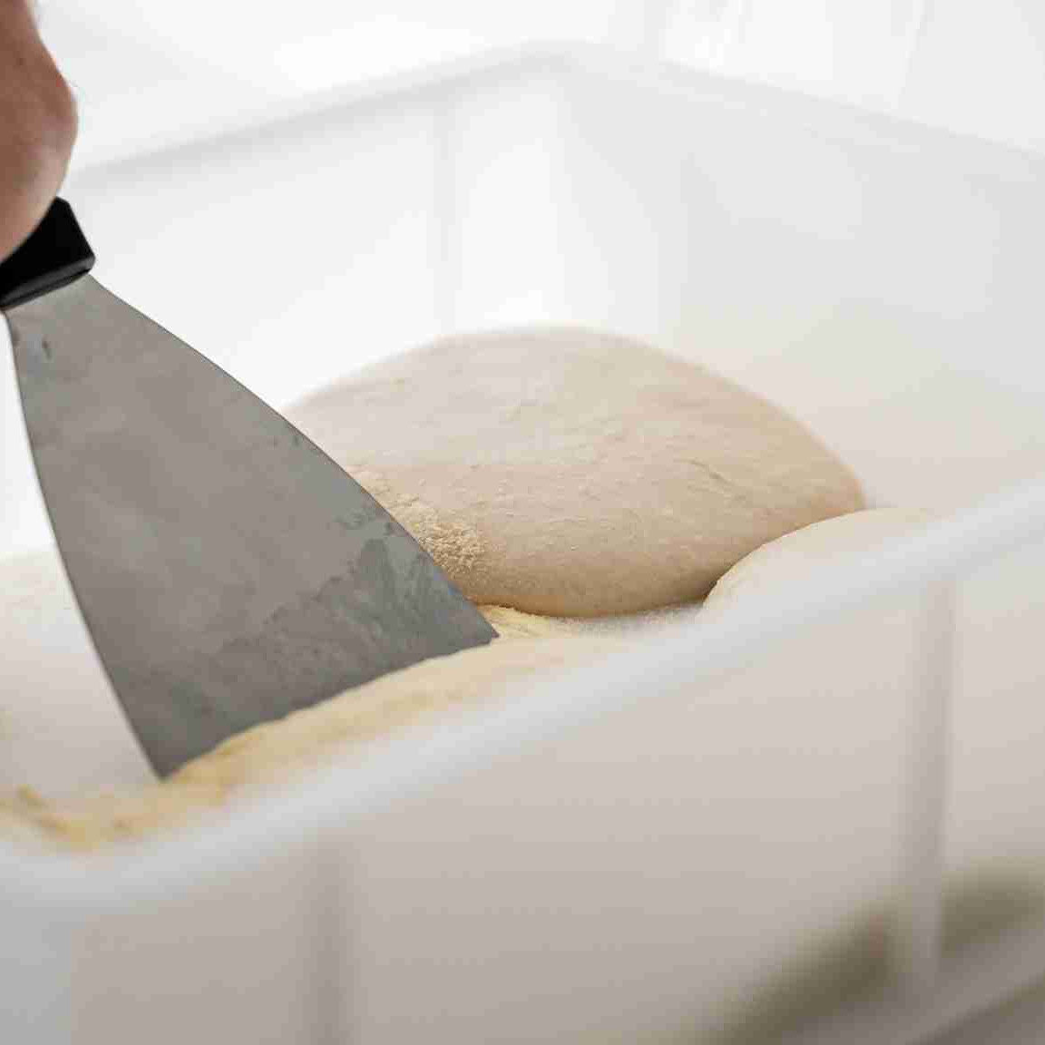 Pizzateig in Pizzaballenbox